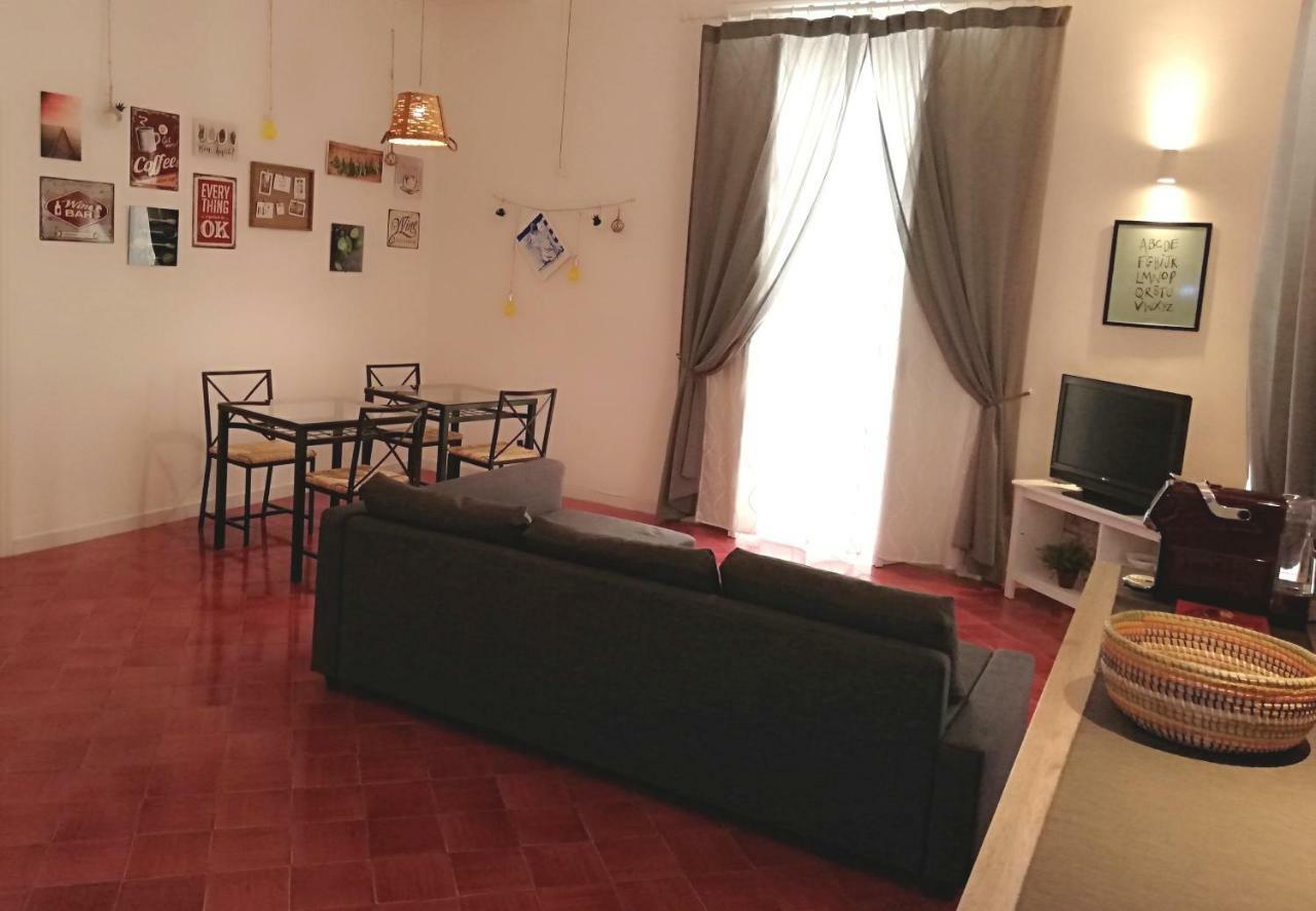 B&B Vicolo Stretto Salerno Dış mekan fotoğraf