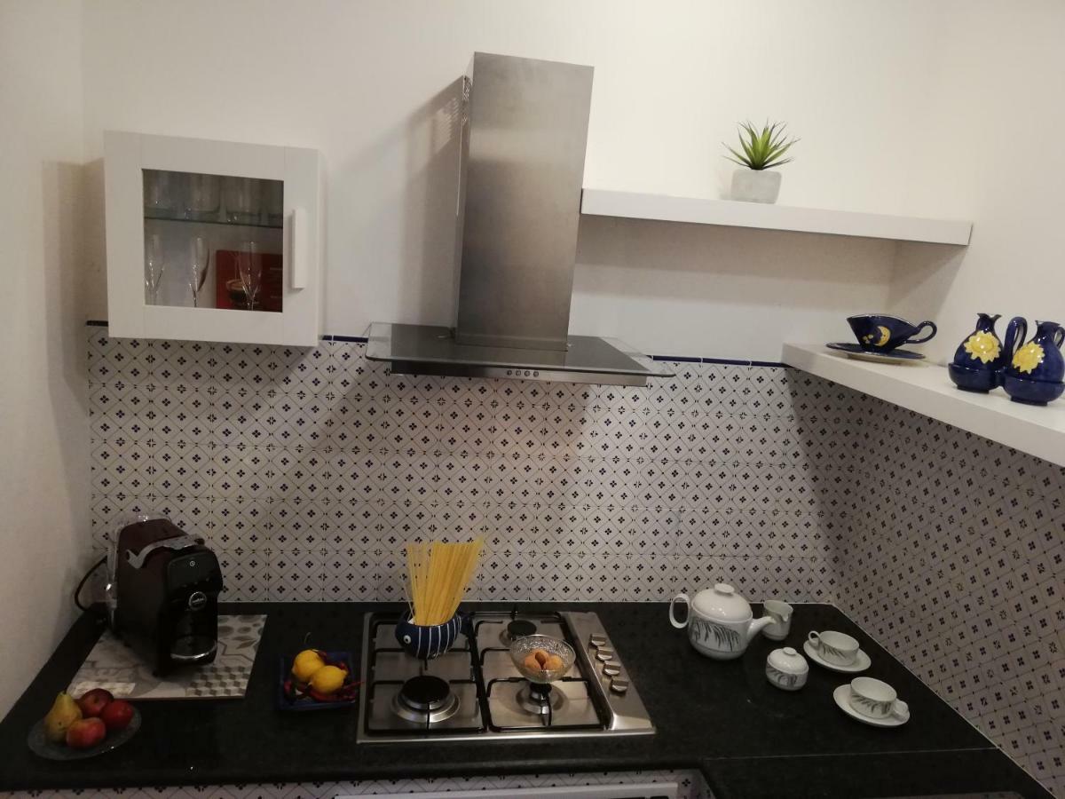 B&B Vicolo Stretto Salerno Dış mekan fotoğraf