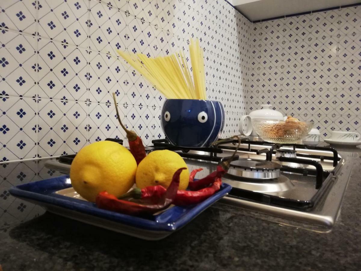 B&B Vicolo Stretto Salerno Dış mekan fotoğraf